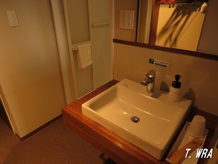 Shin-hotel（新ホテル）客室洗面所